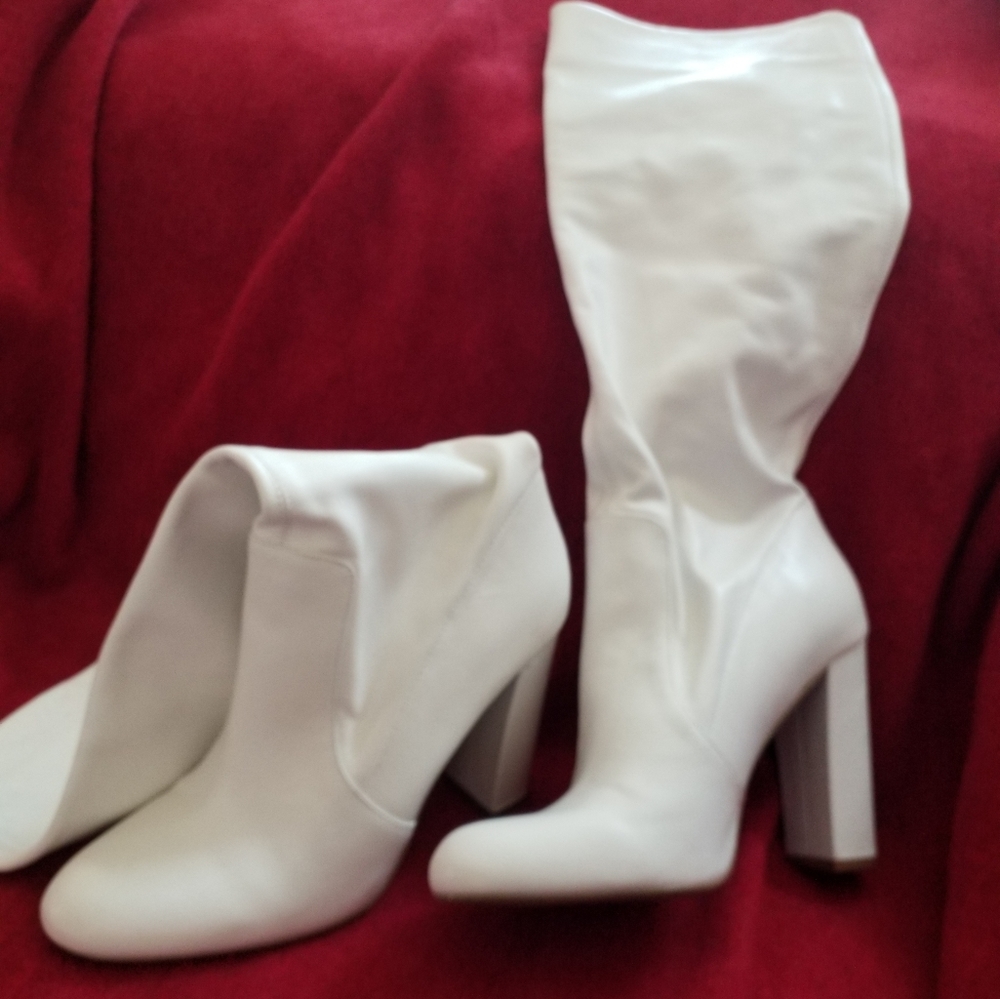 Steve Madden 1960 Vintage style white gogo boots